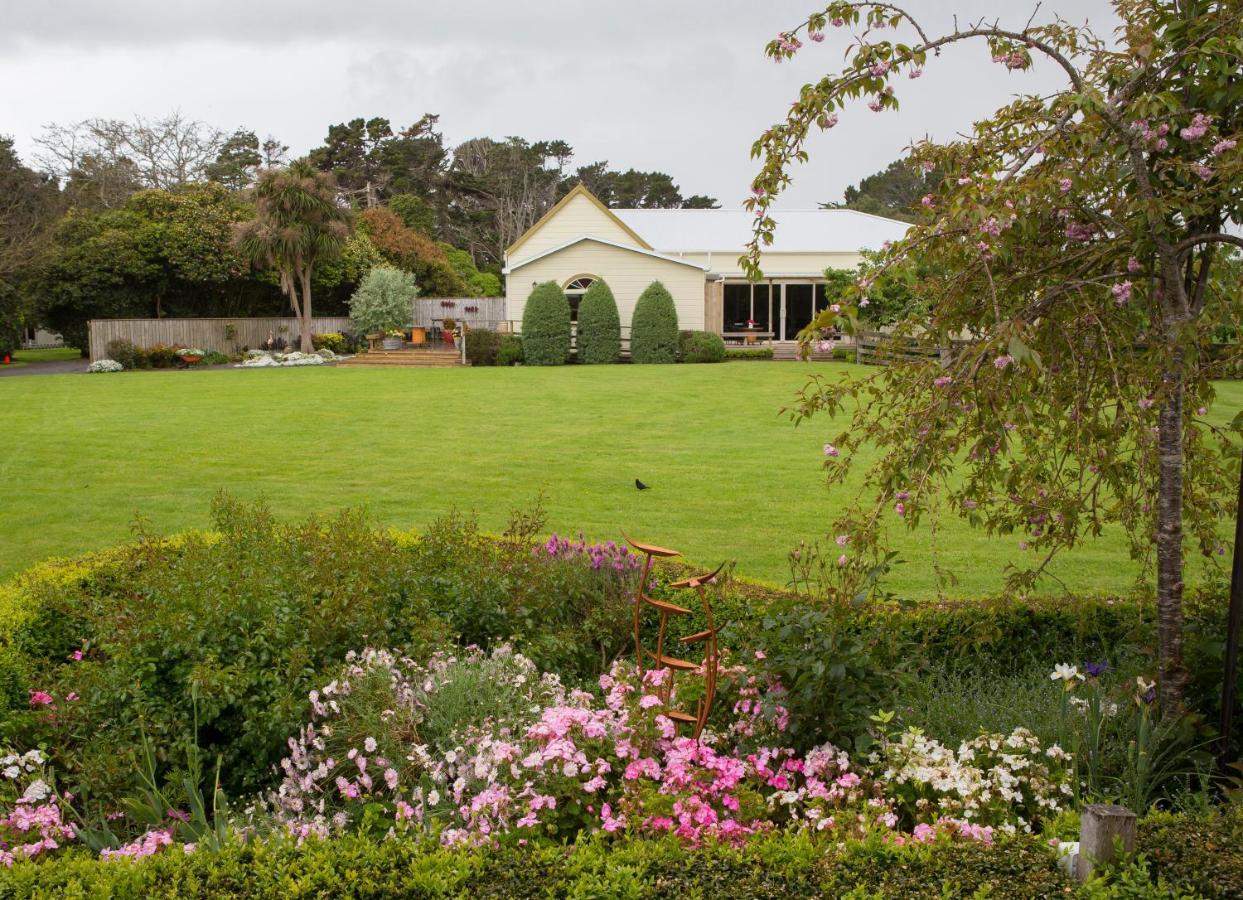 Tairoa Lodge Hawera Zewnętrze zdjęcie